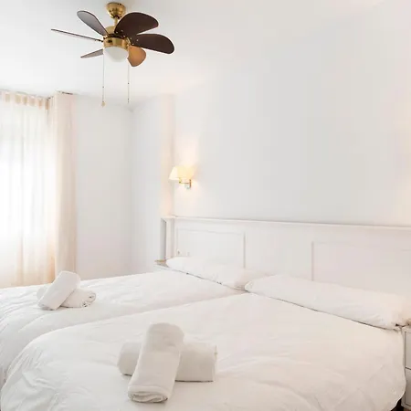 Apartamento Ronda 193 Junto A Hospitales Y Cerca Centro Con Parking Gratis